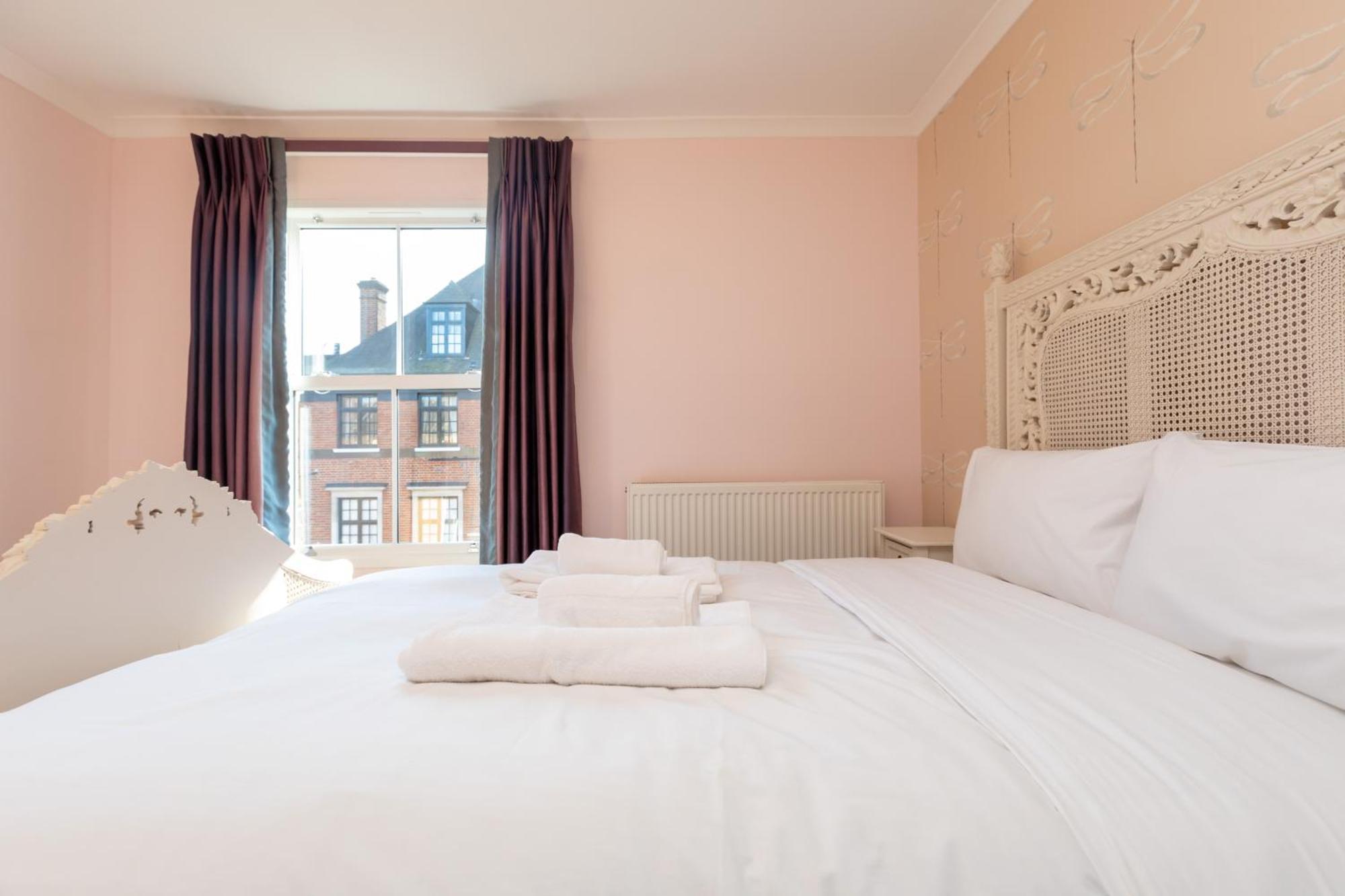 Spacious & Pristine 2Bd Flat - Balham Apartment London Exterior photo